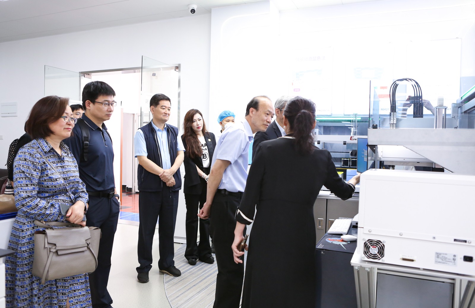 1684821858178297.jpg 實驗室8.jpg